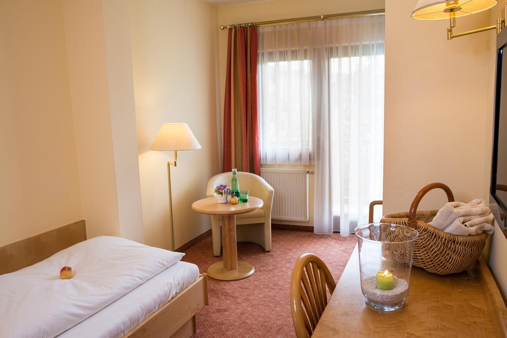Simon - Hotel&Café Bad Tatzmannsdorf Extérieur photo