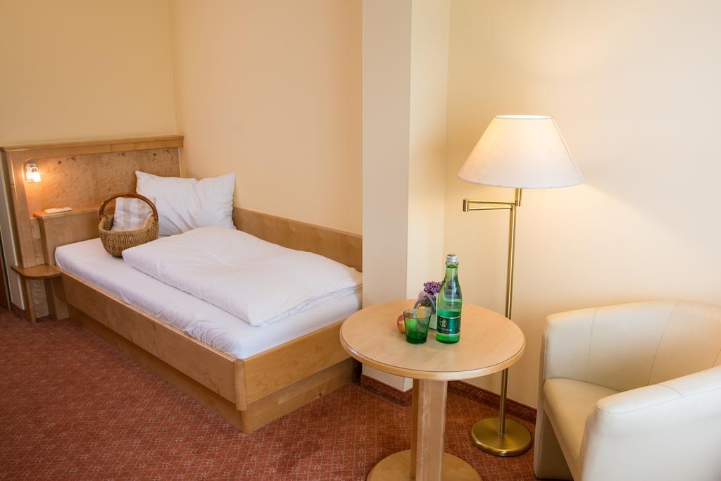 Simon - Hotel&Café Bad Tatzmannsdorf Extérieur photo