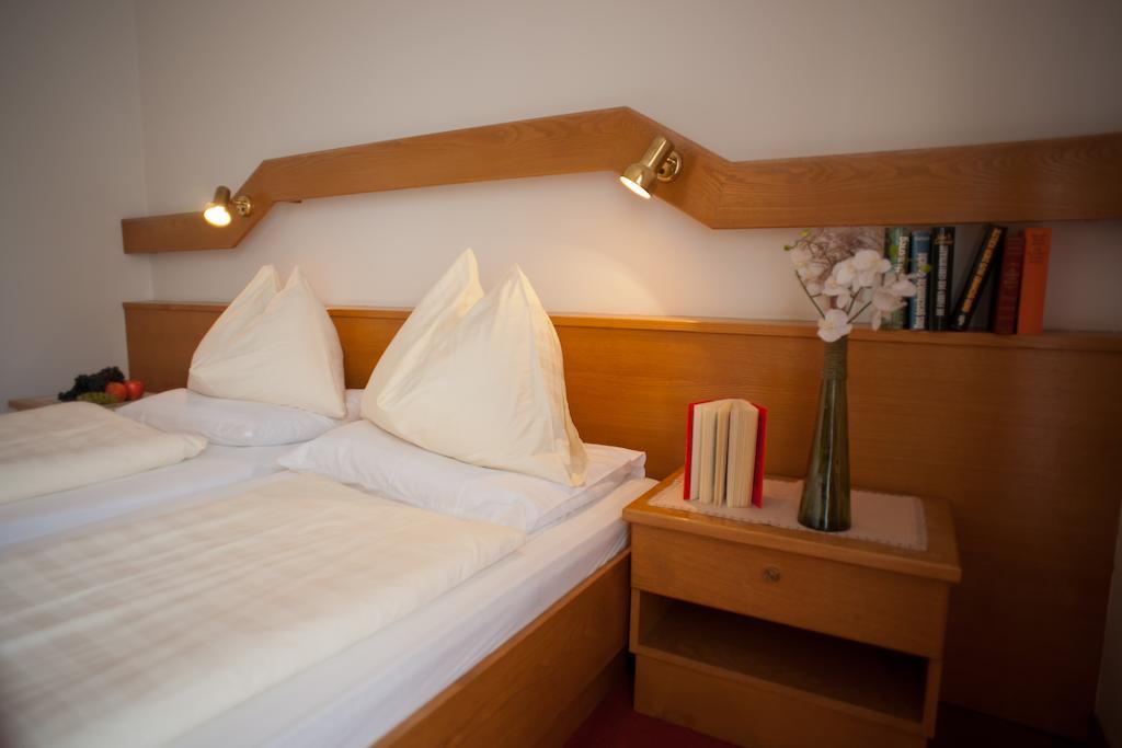 Simon - Hotel&Café Bad Tatzmannsdorf Chambre photo